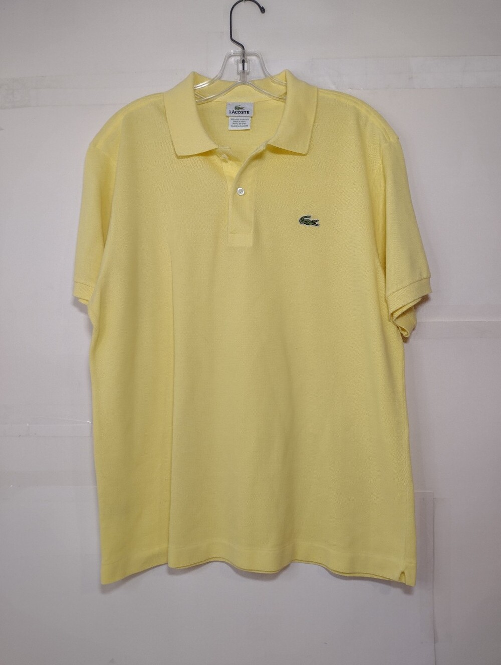 Lacoste Men’s Pale Yellow Polo with Green Crocodile Size (5)